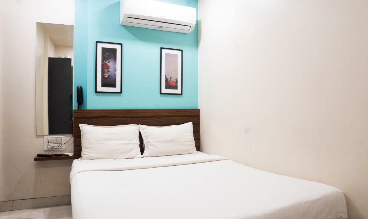 Oyo Flagship 13885 Metro Residency Hotell Mumbai Exteriör bild