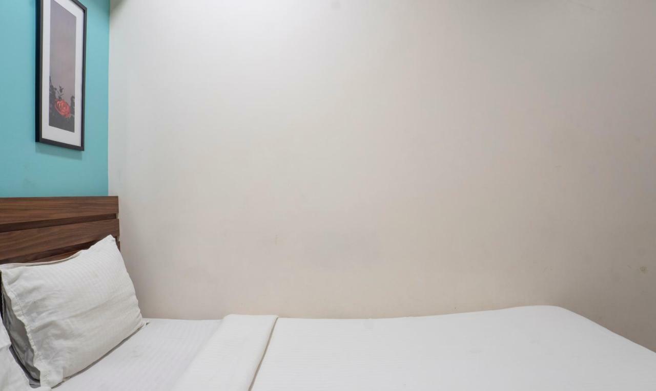 Oyo Flagship 13885 Metro Residency Hotell Mumbai Exteriör bild