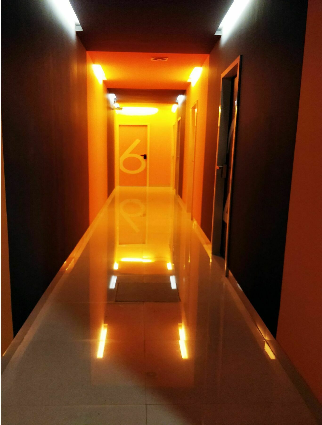 Oyo Flagship 13885 Metro Residency Hotell Mumbai Exteriör bild